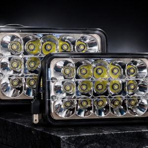 Juego Unidad 15 LED Tipo Kenworth Altas/Bajas